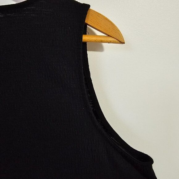 EUC UNIVERSAL THREAD GOODS BLACK SURPLICE TANK TOP SLEEVELESS SIZE LARGE - Picture 3 of 11